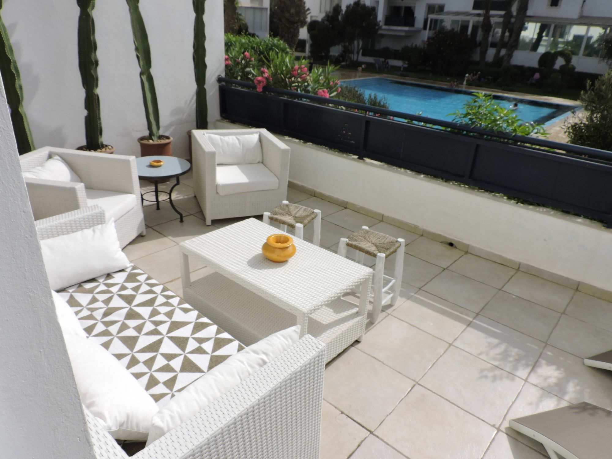 Stunning Loft With Pools Near The Beach Эс-Сувейра Экстерьер фото